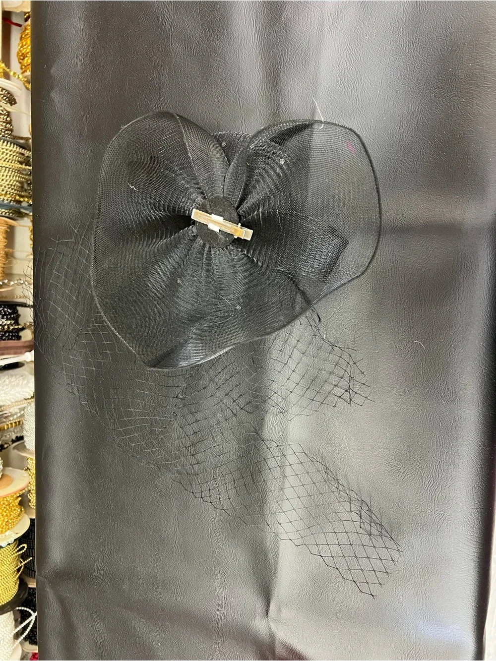 Elegant Black Women's Fascinator Hat with Rose Accent